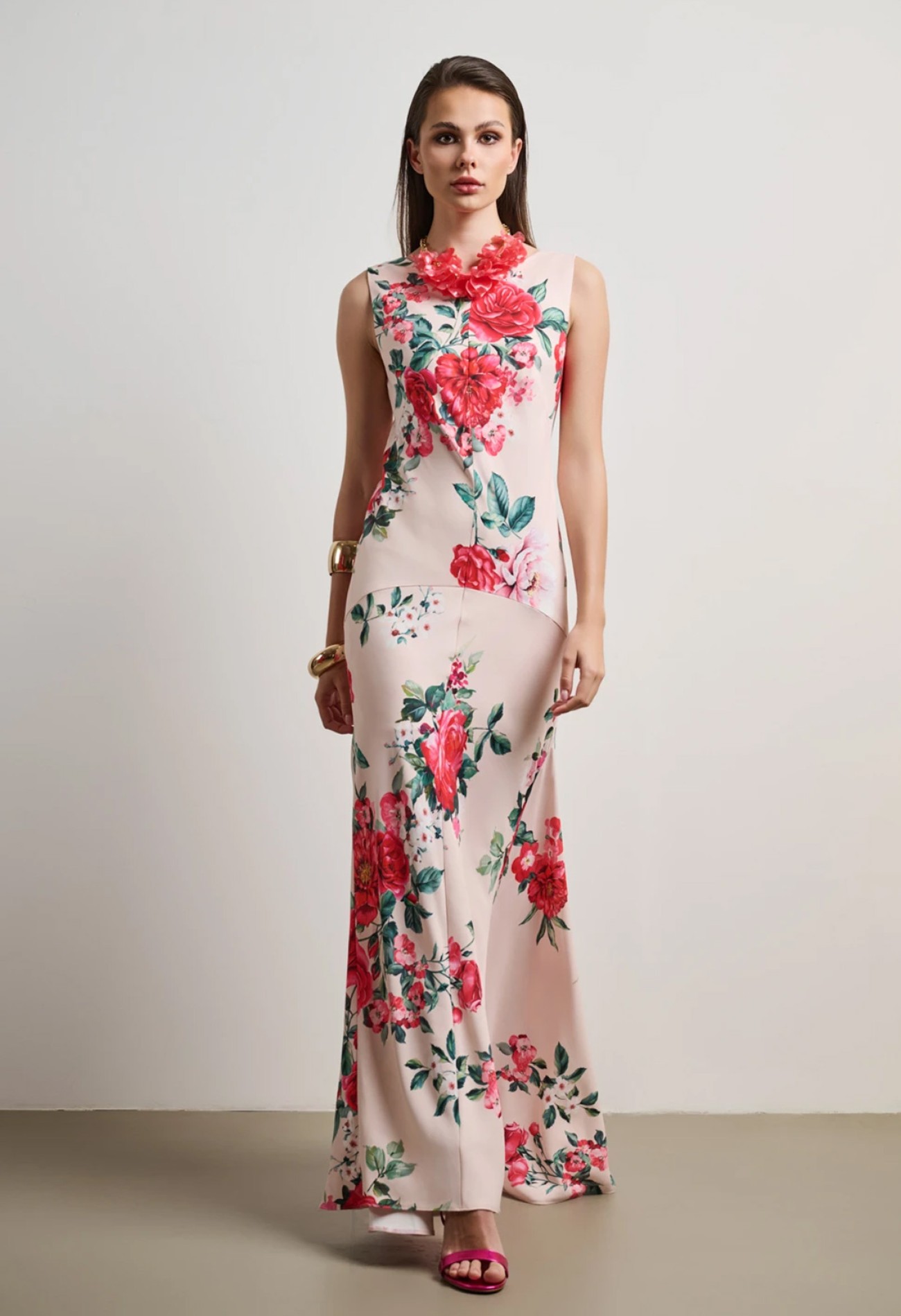Φόρεμα maxi, floral σε σατέν Φόρεμα maxi, floral σε σατέν