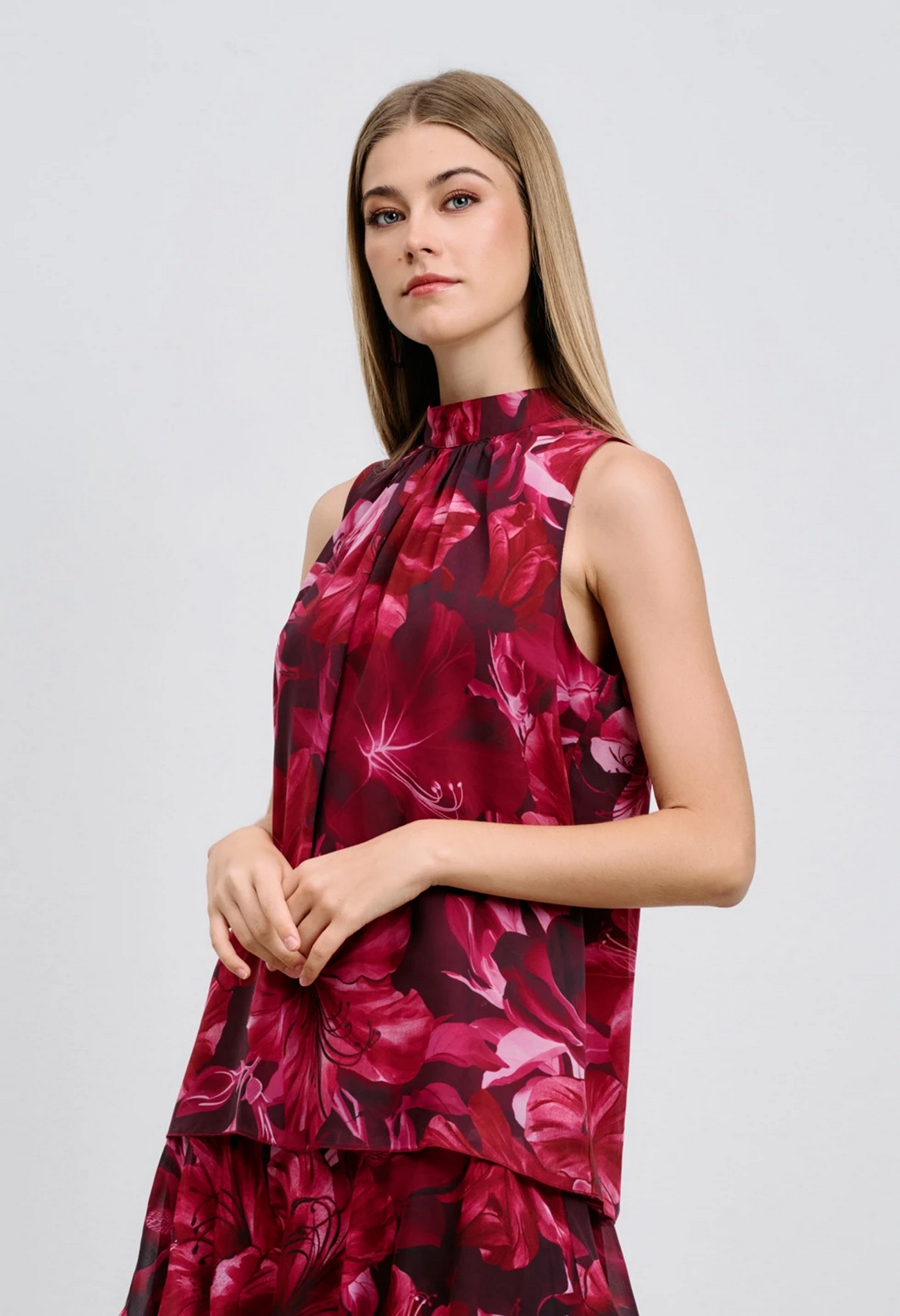 Αμάνικο floral τοπάκι Αμάνικο floral τοπάκι