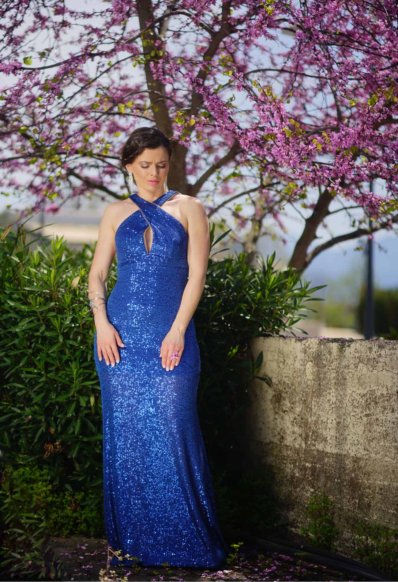 Φόρεμα maxi halter με παγιέτες