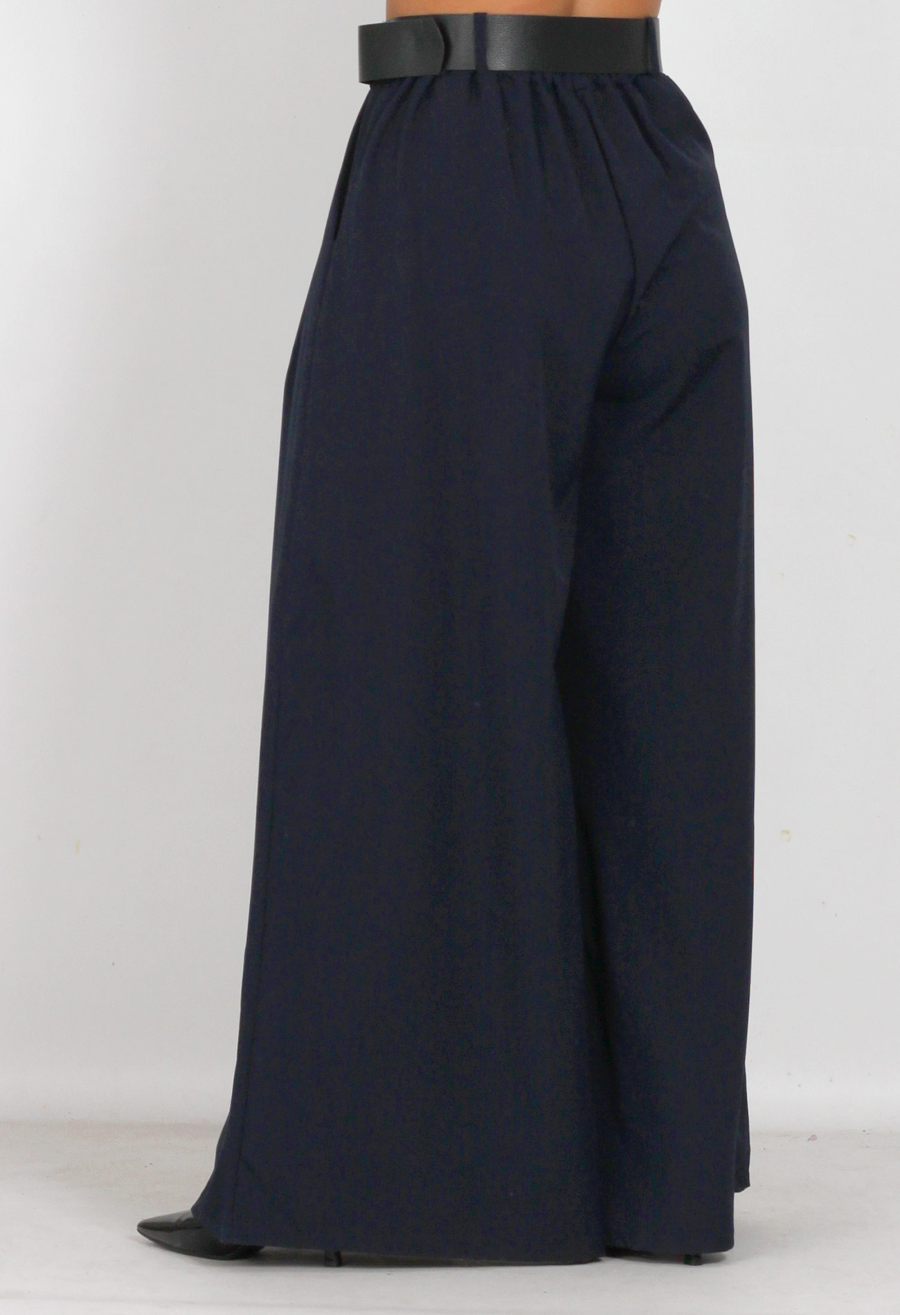 Παντελόνι super wide leg με πιέτες και ζώνη