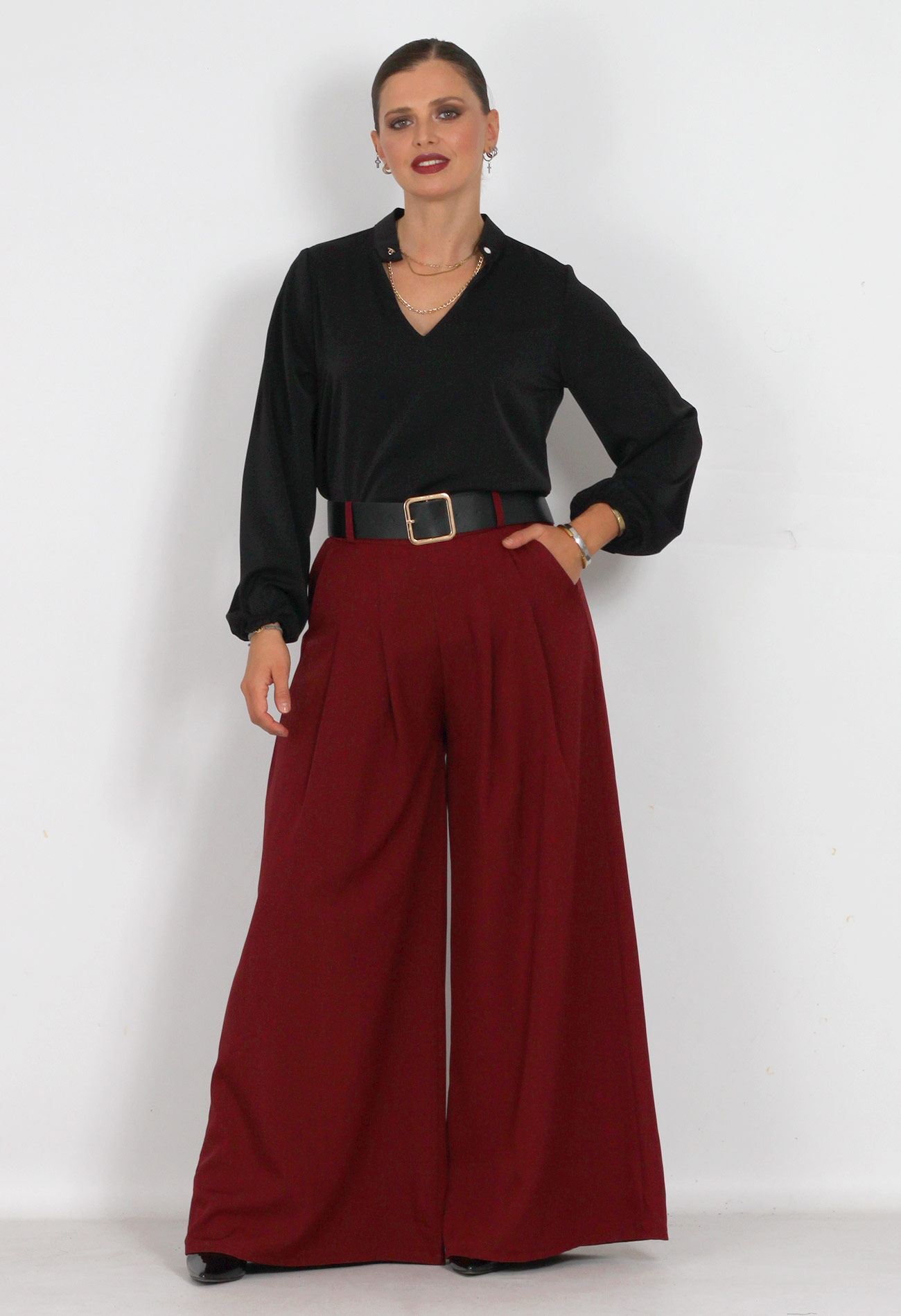 Παντελόνι super wide leg με πιέτες και ζώνη